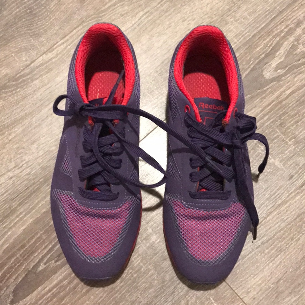 REEBOK TENNIES
